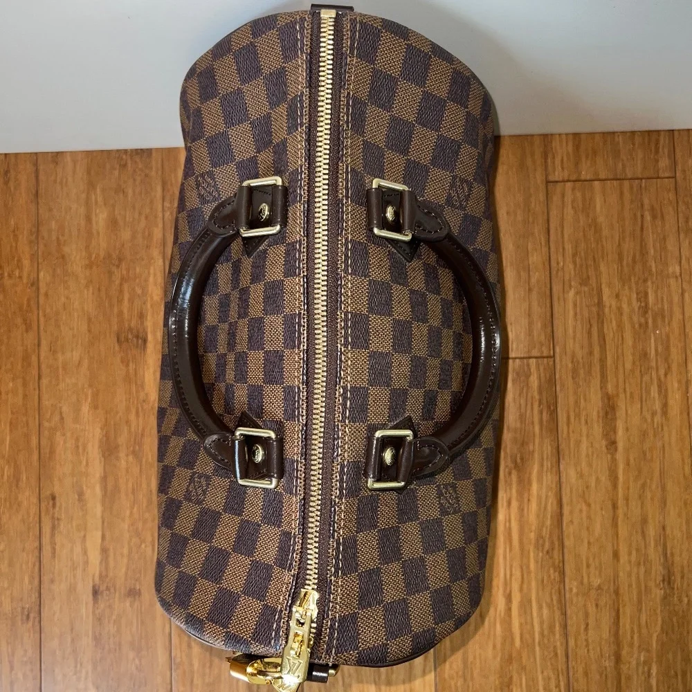 Authentic Louis Vuitton Speedy Bandoulière 30 Damier Ebene N41367 Handbag